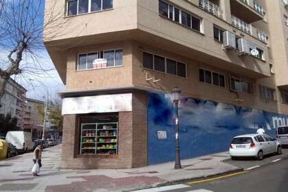 Commercial premise in Estepona, Málaga. 