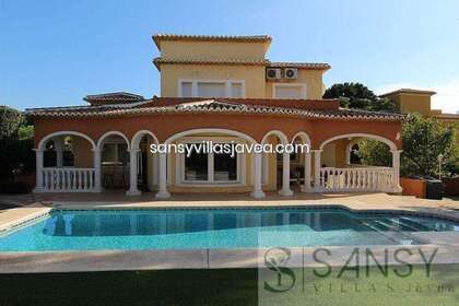 House for sale in Calpe/Calp, Alicante. 