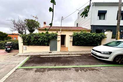 Flat for sale in Barcelona. 