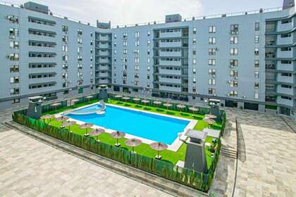Flat for sale in Sevilla. 