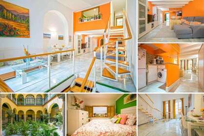 Flat for sale in Sevilla. 