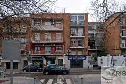 Flat for sale in Madrid. 