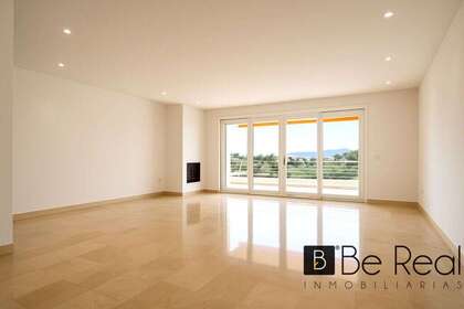 Flat for sale in Benalmádena, Málaga. 