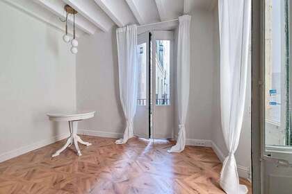 Apartment for sale in Barcelona. 