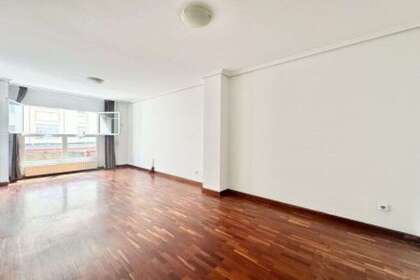 Flat for sale in Vitoria-Gasteiz, Álava (Araba). 