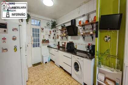 Duplex/todelt hus til salg i Ferrol, La Coruña (A Coruña). 
