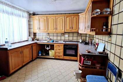 Apartment for sale in Villena, Alicante. 