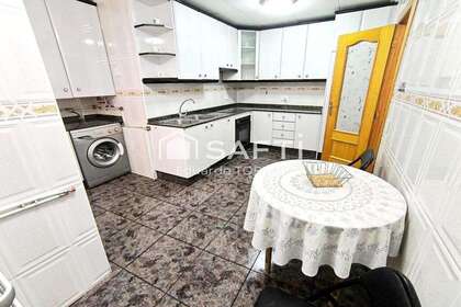 Apartment for sale in Elda, Alicante. 