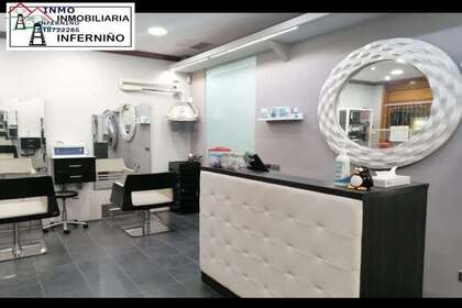 Handelspanden verkoop in Ferrol, La Coruña (A Coruña). 