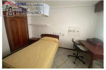 Flats in Ferrol, La Coruña (A Coruña). 