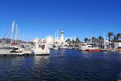 Apartment for sale in Empuriabrava, Girona. 