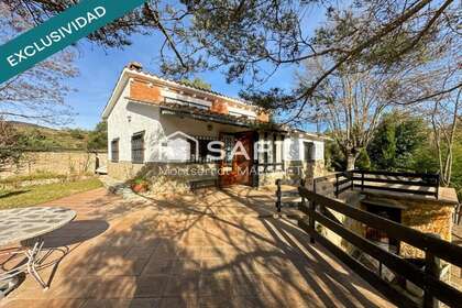 Plattelandshuizen verkoop in Borredà, Barcelona. 