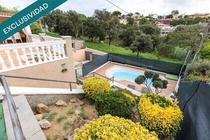 Huizen verkoop in Fogars de la Selva, Barcelona. 