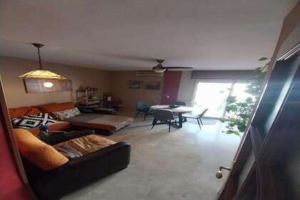 Квартира в Estepona, Málaga. 