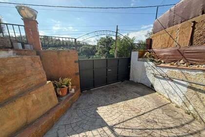 Huizen verkoop in Dosrius, Barcelona. 