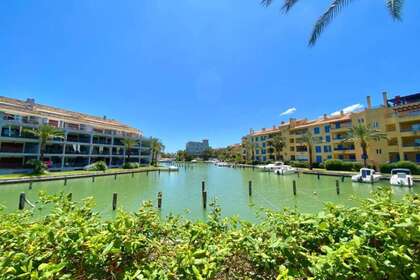 Апартаменты в San Roque, Cádiz. 