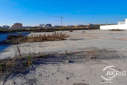 Grund til salg i Yuncos, Toledo. 