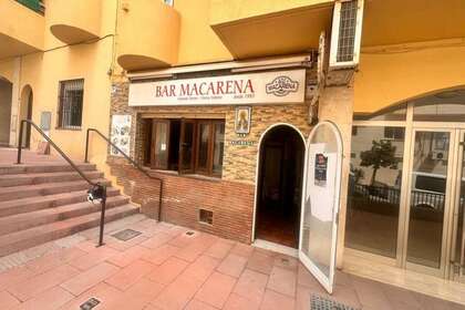 Commercial premise for sale in Estepona, Málaga. 