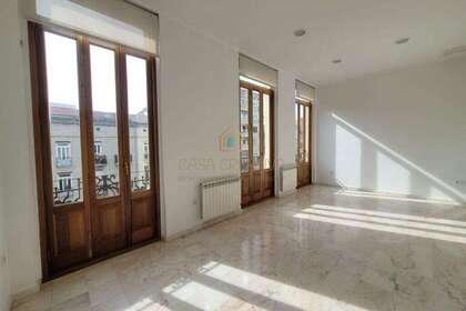 Wohnung in Valencia. 