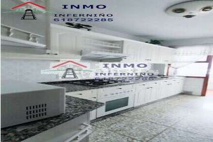 Piso venta en Ferrol, La Coruña (A Coruña). 