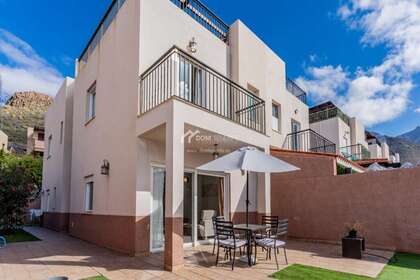 Casa de pueblo en Adeje, Santa Cruz de Tenerife, Tenerife. 
