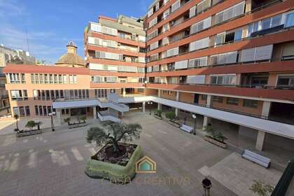 Flat for sale in Castellón de la Plana/Castelló de la Plana. 