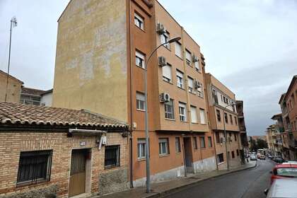 Flat for sale in Toledo. 