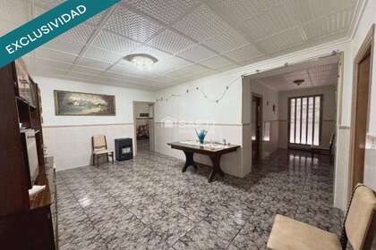 Cluster house for sale in Algueña, Alicante. 