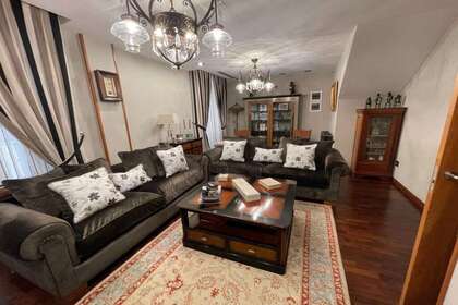 Duplex/todelt hus til salg i Valladolid. 