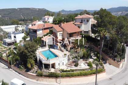 House for sale in Cervelló, Barcelona. 