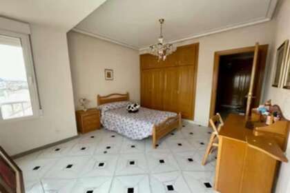 Bygninger til salg i Monóvar/Monòver, Alicante. 