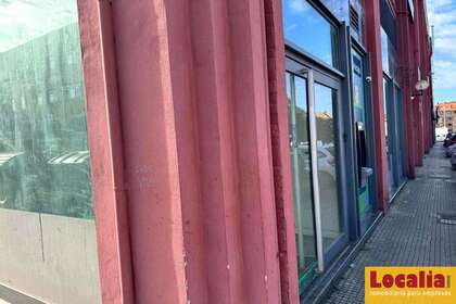 Commercial premise for sale in Santander, Cantabria. 