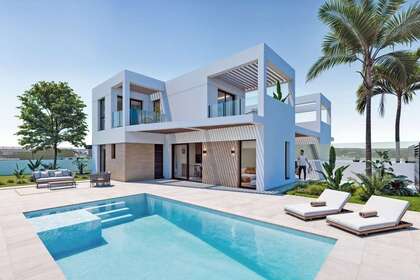 House for sale in Torrevieja, Alicante. 