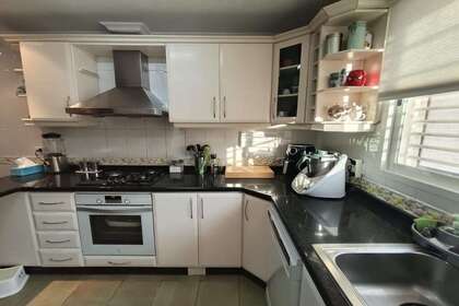 House for sale in Petrer, Alicante. 