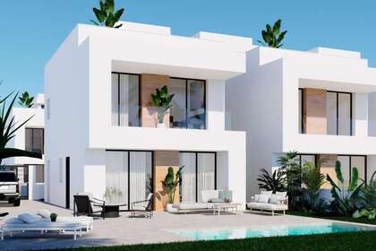 House for sale in Orihuela, Alicante. 
