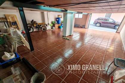 Local comercial venta en Vall d´Uixó (la), Castellón. 