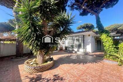 Casa de campo venta en Chiclana de la Frontera, Cádiz. 