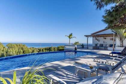 Casa venta en Dénia, Alicante. 