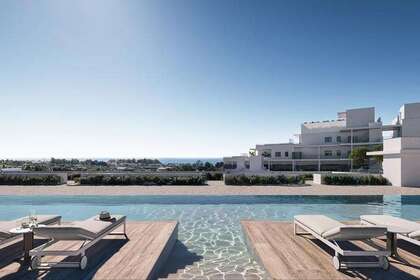 Flat for sale in Estepona, Málaga. 