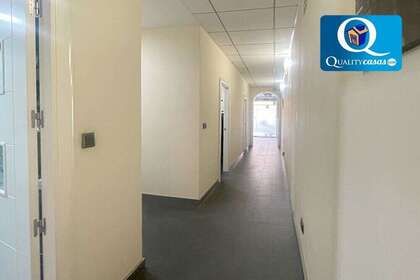 Commercial premise for sale in Alicante/Alacant. 