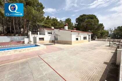 House for sale in Jijona/Xixona, Alicante. 