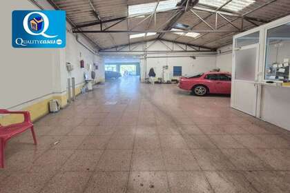 Commercial premise for sale in Campello (el), Alicante. 
