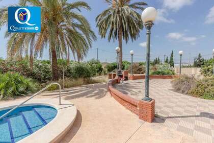 House for sale in Alicante/Alacant. 