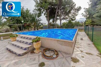 House for sale in Alicante/Alacant. 