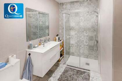 Apartment for sale in Alicante/Alacant. 