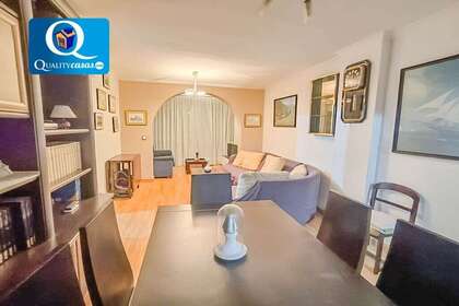 Apartment for sale in Alicante/Alacant. 