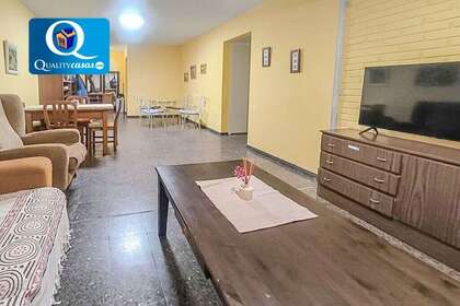 Apartment for sale in Alicante/Alacant. 