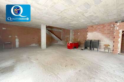 Geschäftslokal zu verkaufen in Alicante/Alacant. 