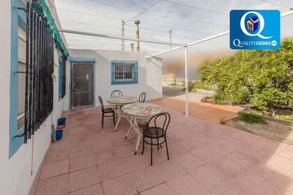 House for sale in Busot, Alicante. 