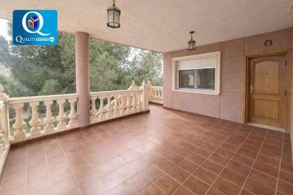House for sale in Alicante/Alacant. 